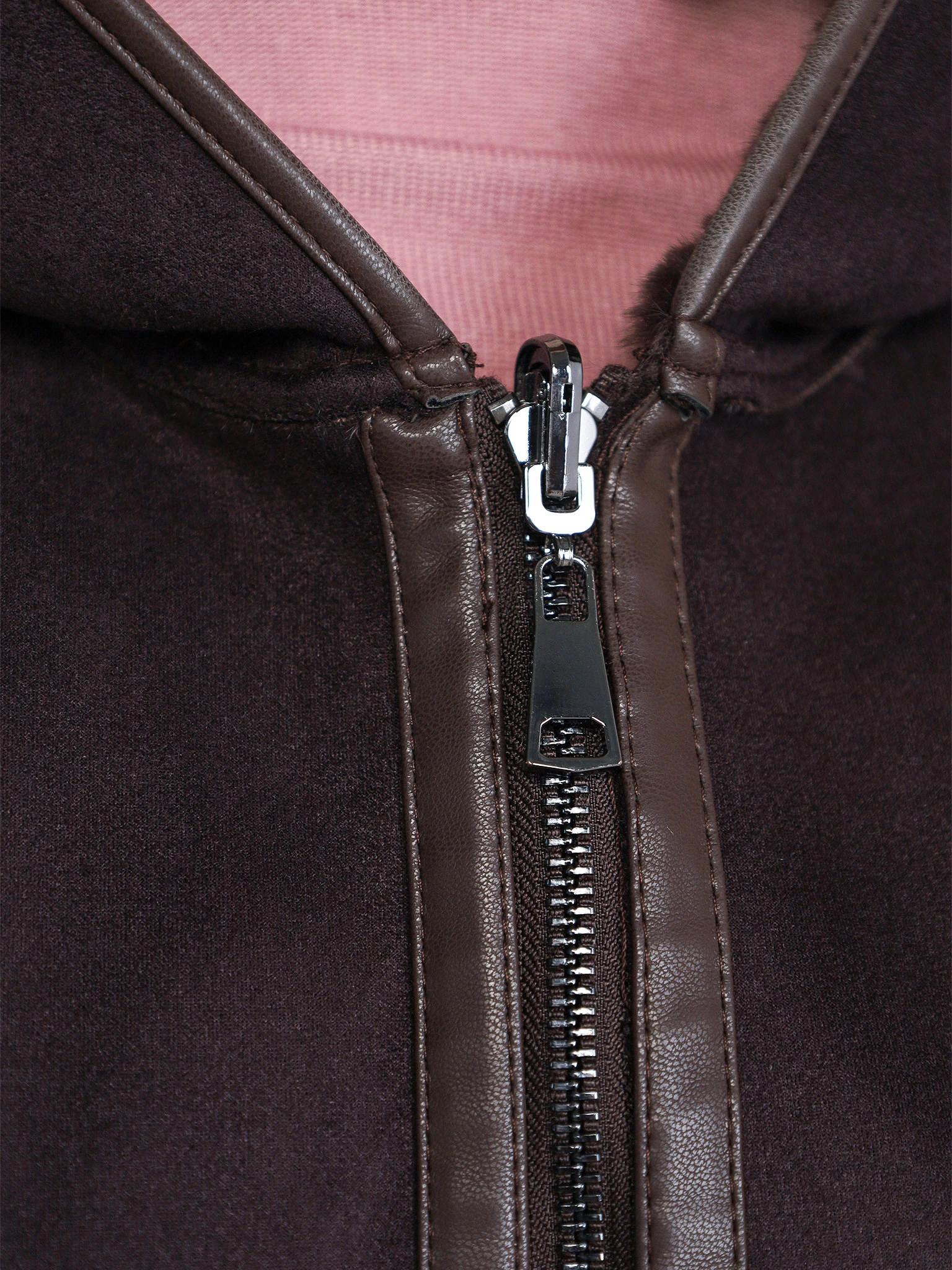 Пальто двустороннее темно-коричневого цвета с капюшоном